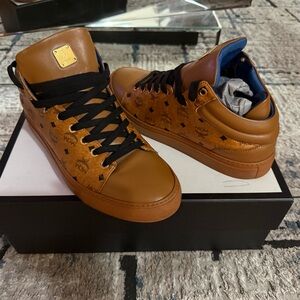 MCM Men's Brown Leather High-Top Sneakers